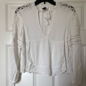 Flowered-cut Long Sleeve Blouse 